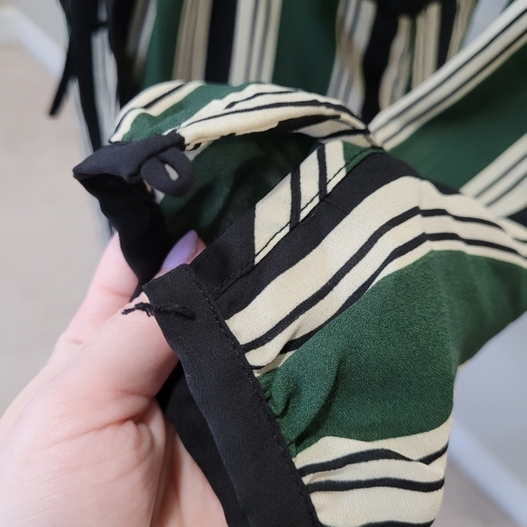 EVERLY small faux wrap dress green stripes - Picture 9 of 14